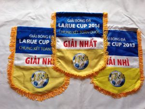 co luu niem Larue scaled 1