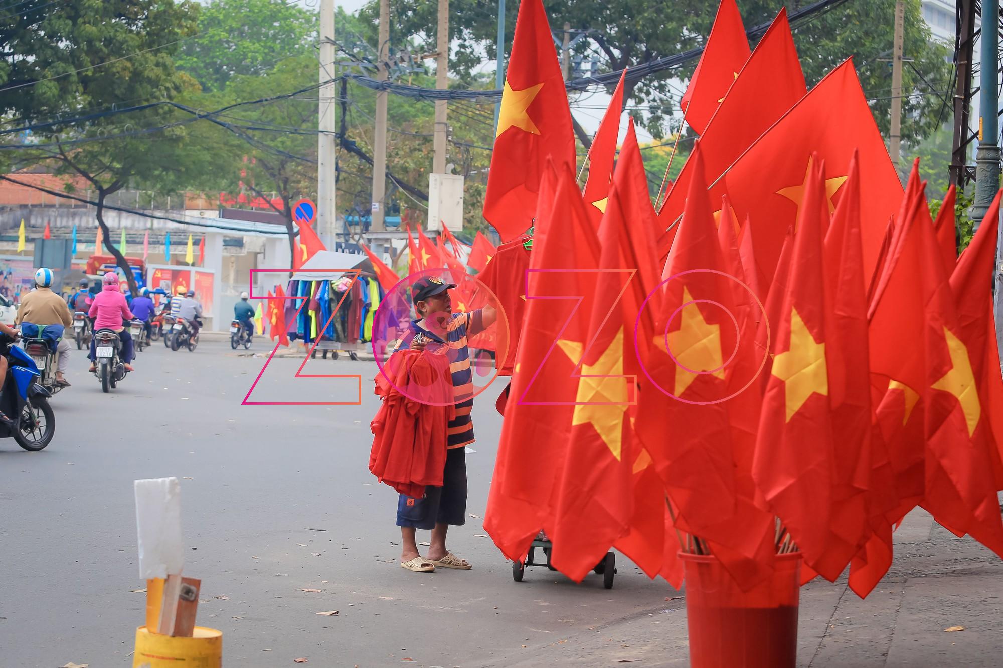 Địa chỉ bán Cờ tổ quốc tại Hà Nội chất lượng mà bạn nên biết