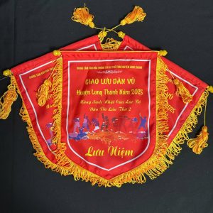 co luu niem mau su kien giao luu