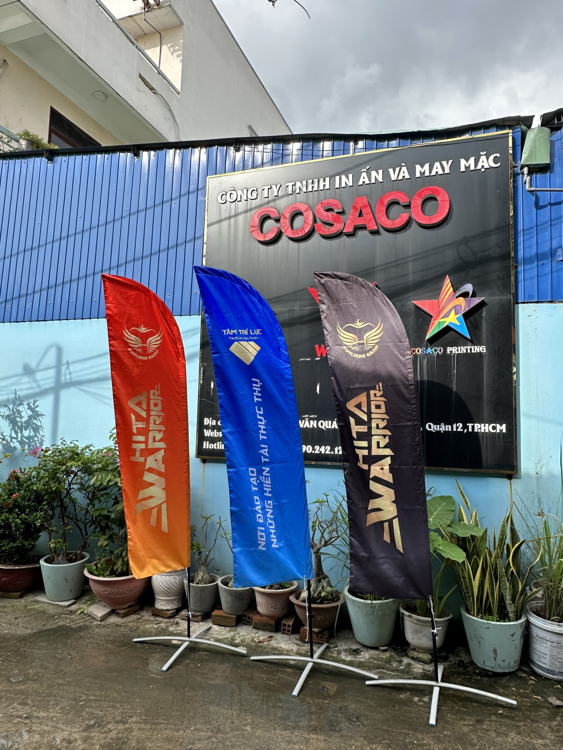 NHỮNG LỢI ÍCH MÀ CỜ QUẢNG CÁO MANG LẠI - Hiệu Cờ