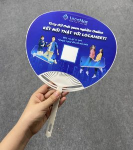 quạt nhựa in theo yêu cầu