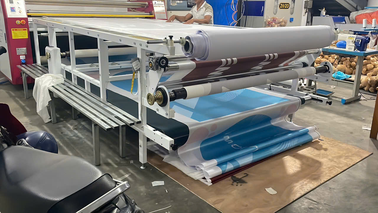 XƯỞNG MAY CỜ VẢI