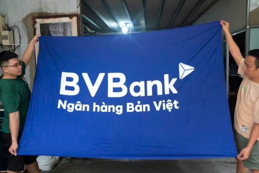 Xưởng May Cờ Vải Uy Tín – Sản Xuất Trực Tiếp Tại Xưởng ZoZo 2 z7346721254679 42ceda92c695c02e4ebe3eebf60c9868