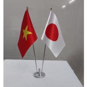 đế cờ để bàn 2 lá kim loại